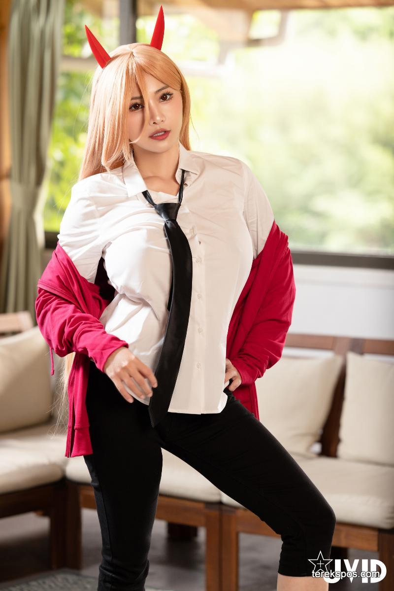 [terekspos.com] Foto Bugil Lele 樂樂 (Cosplay) Sex With Power CSM (3)