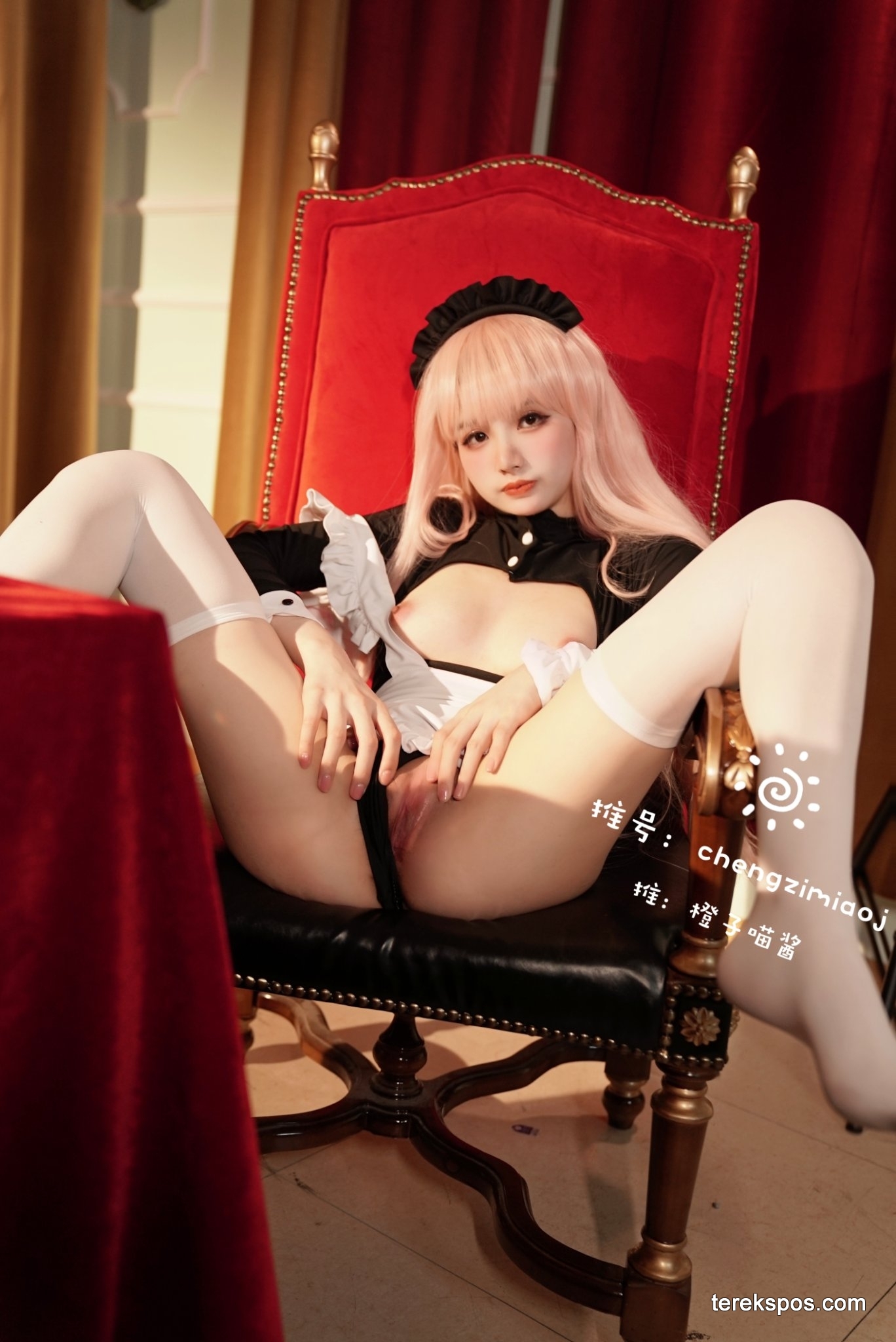 [terekspos.com] 31+ Foto Bugil Chengzimiaoj (橙子喵酱) Cosplay Maid (3)